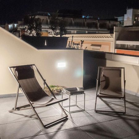 Nicola'S Apartments Bari Exterior photo