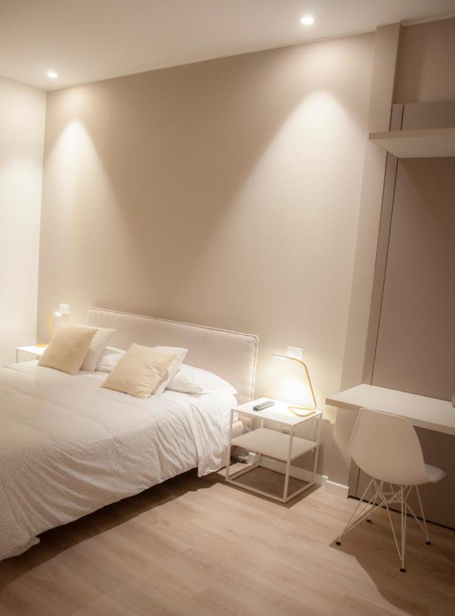Nicola'S Apartments Bari Exterior photo